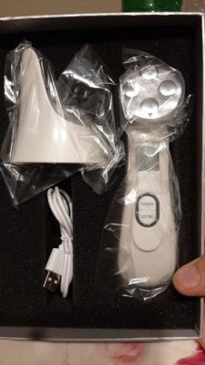 5 in 1 LED Skin Tightening Massager photo review