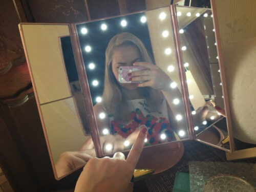 Led Makeup Vanity Mirror Tri Fold 10x Magnifying Mirror with Lights photo review
